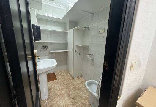 Reventa - Propiedad Comercial - Guardamar del Segura