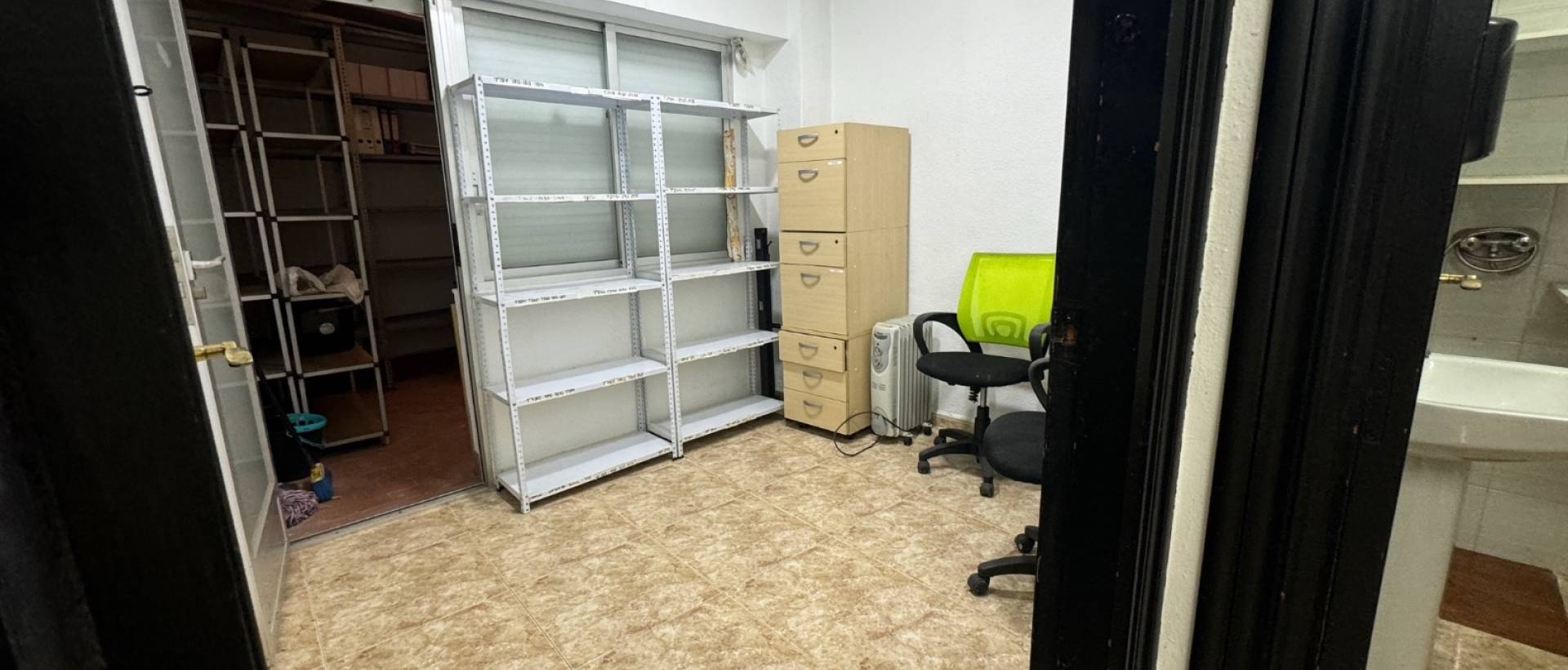 Reventa - Propiedad Comercial - Guardamar del Segura