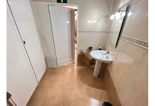 Resale - Commercial - Guardamar del Segura - Guardamar