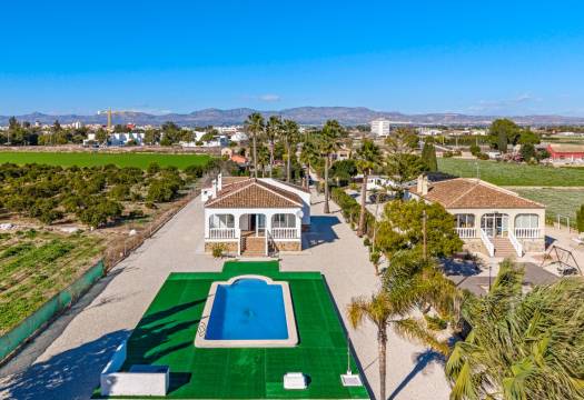 Reventa - Finca / Casa de Campo - Dolores