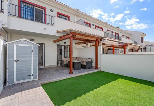 Reventa - Villa / Chalet - Ciudad Quesada
