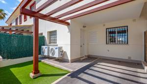 Reventa - Villa / Chalet - Ciudad Quesada