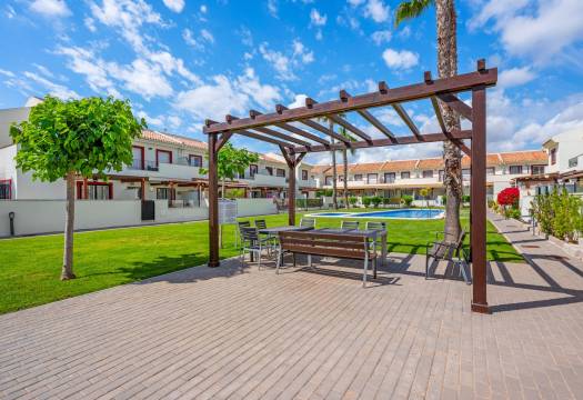 Reventa - Villa / Chalet - Ciudad Quesada