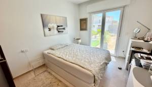 Resale - Villa - La Finca Golf