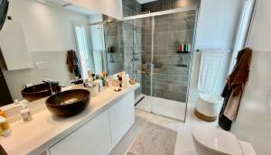Resale - Villa - La Finca Golf