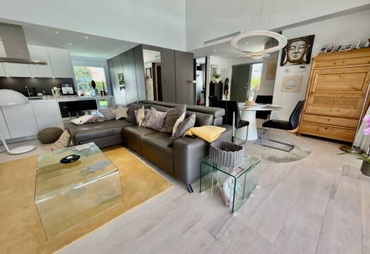 Resale - Villa - La Finca Golf