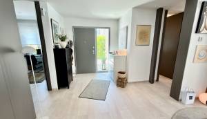 Resale - Villa - La Finca Golf
