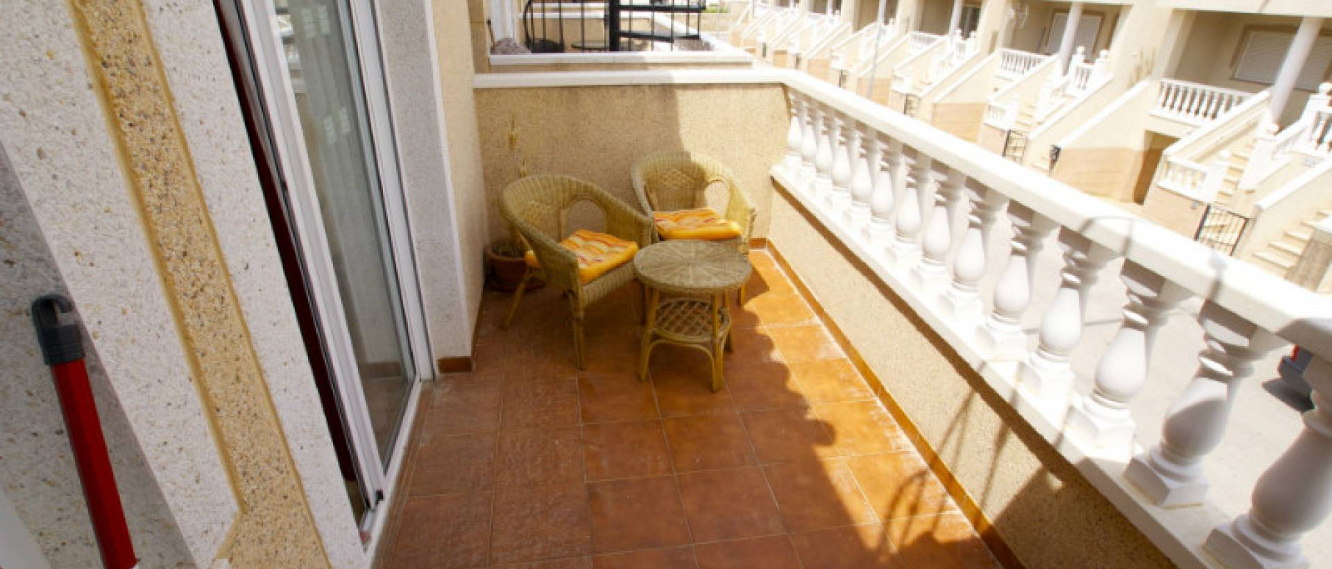 balcony-apartment-Los-Palacios