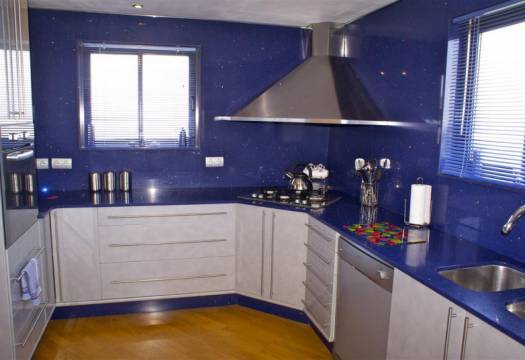 kitchen-5-bed-villa-for-sale-torremendo