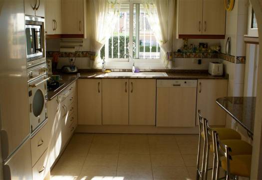 kitchen-luxury-villa-costa-blanca-south