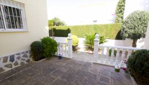 Resale - Semi Detached - Monte Azul