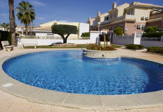 Resale - Semi Detached - Monte Azul