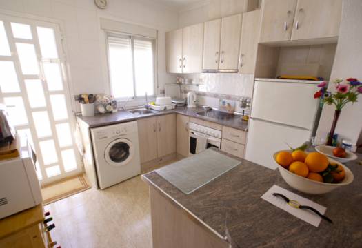 Resale - Semi Detached - Monte Azul