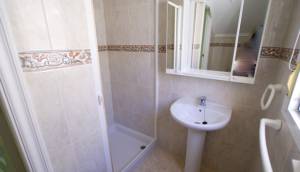 Resale - Semi Detached - Monte Azul