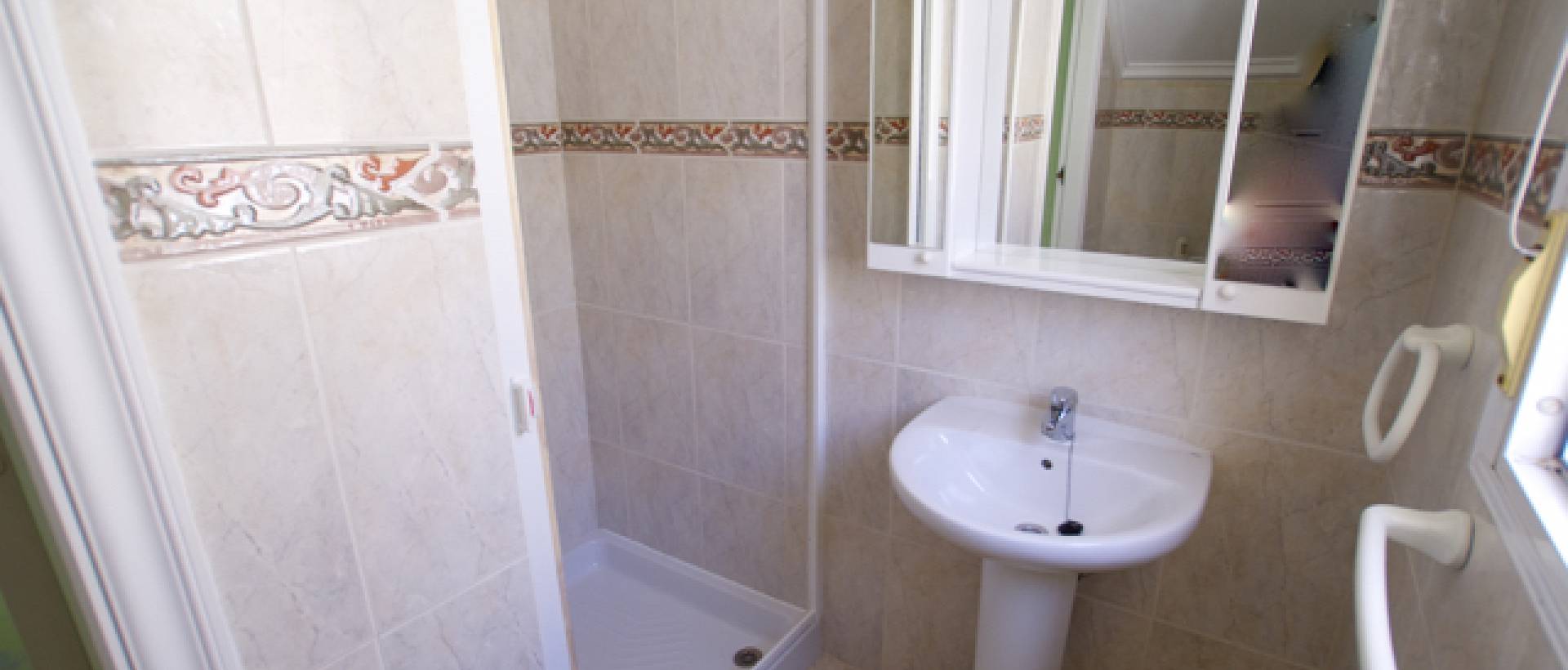 Resale - Semi Detached - Monte Azul