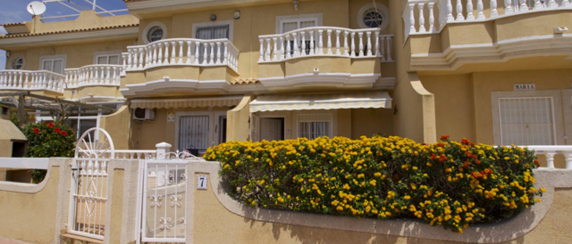 Resale - Villa - La Mata