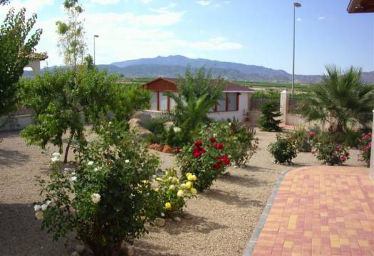 garden-detached-villa-for-sale-Murcia