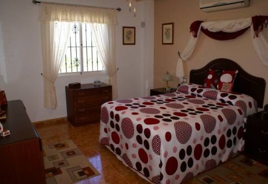 Resale - Villa - Torremendo